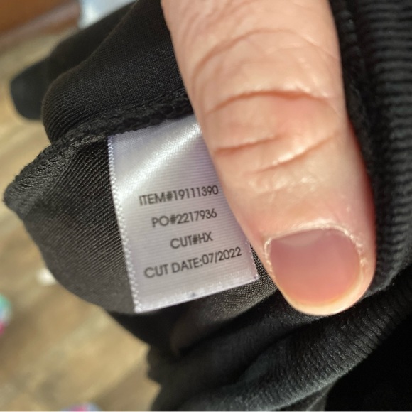 Torrid Velour Sweatshirt - Picture 9 of 9